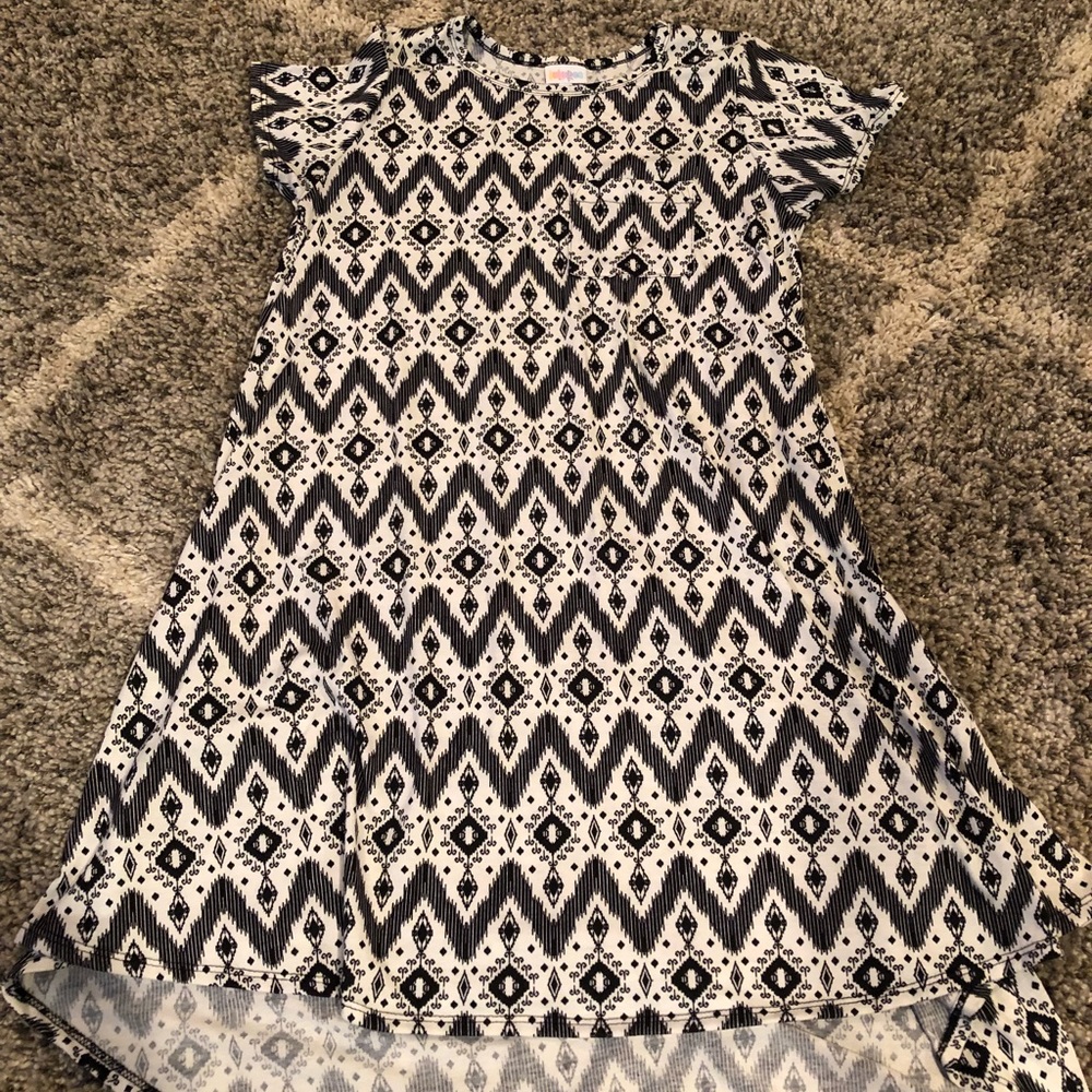 LulaRoe Black and White Carly